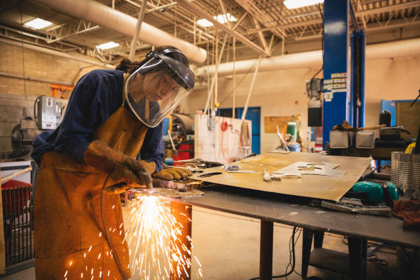 Professional Welder & Metal Fabrication in Raintree Plantation, MO